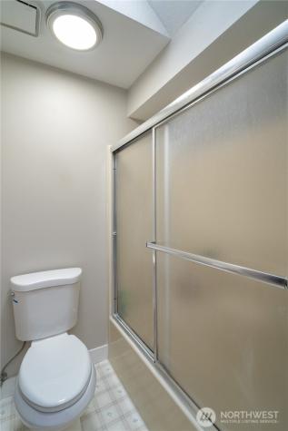 9219 5th Court SE Olympia WA 98513