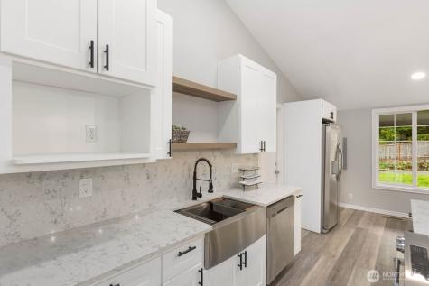 4110 152nd Street SW Lynnwood WA 98087
