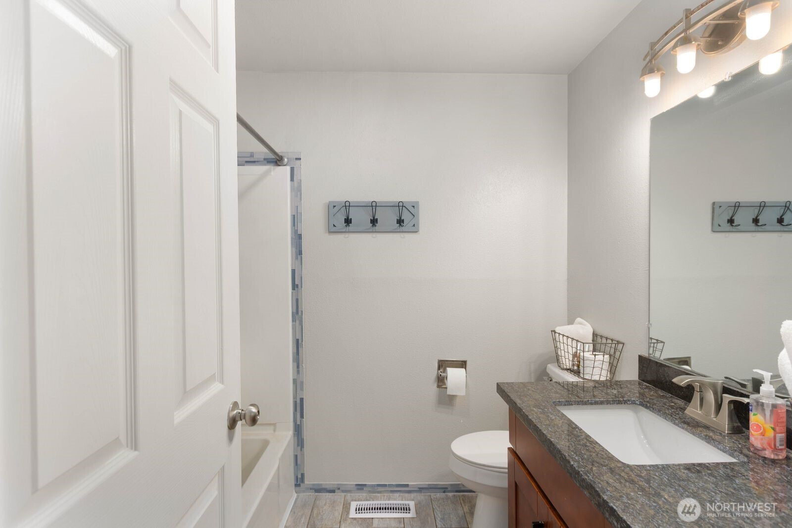 4110 152nd Street SW Lynnwood WA 98087