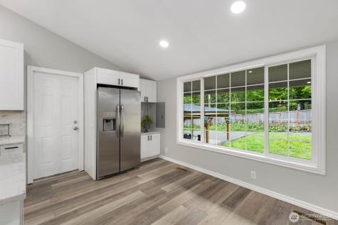 4110 152nd Street SW Lynnwood WA 98087
