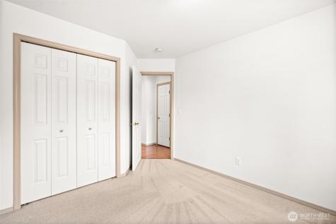 13007 Sunridge Way E Puyallup WA 98374
