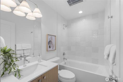 12322 14th Avenue NE Seattle WA 98125