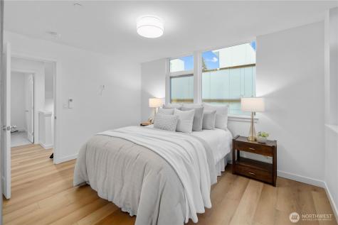 12322 14th Avenue NE Seattle WA 98125