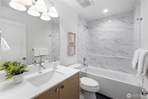 12322 14th Avenue NE Seattle WA 98125