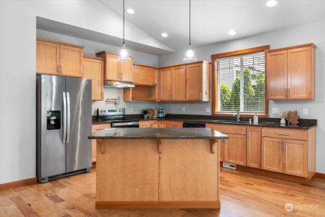 27712 66th Drive Nw Stanwood WA 98292