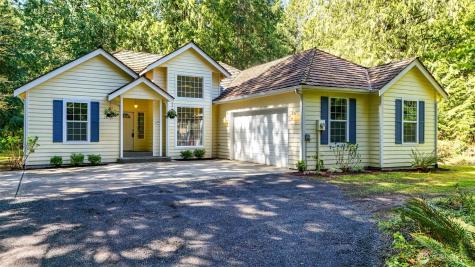8656 Landing Lane SE Port Orchard WA 98367