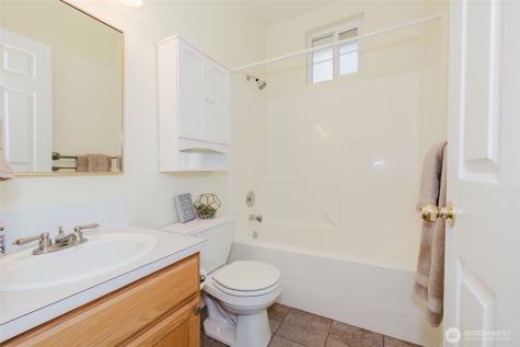 8656 Landing Lane SE Port Orchard WA 98367