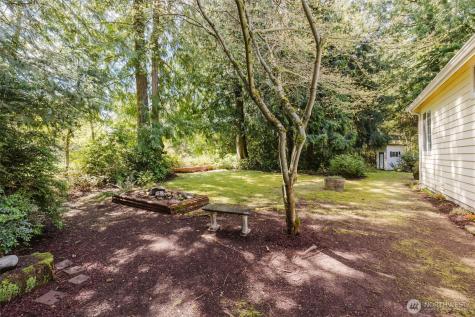 8656 Landing Lane SE Port Orchard WA 98367