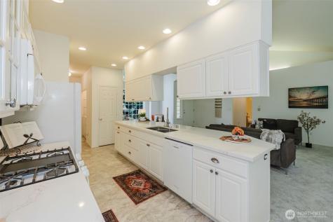 8656 Landing Lane SE Port Orchard WA 98367