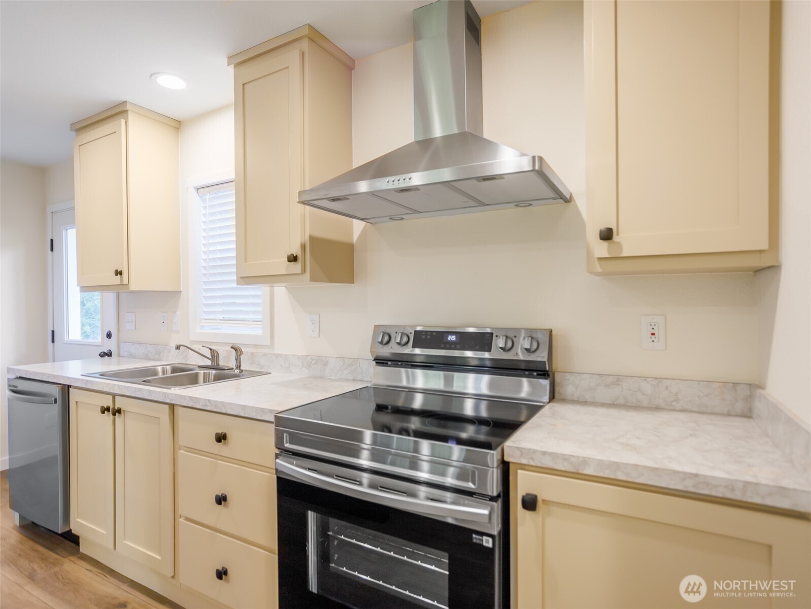 321 E Panorama Drive Shelton WA 98584
