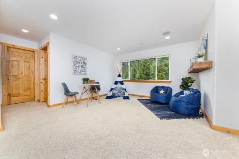 16426 Cedar Falls Road SE North Bend WA 98045