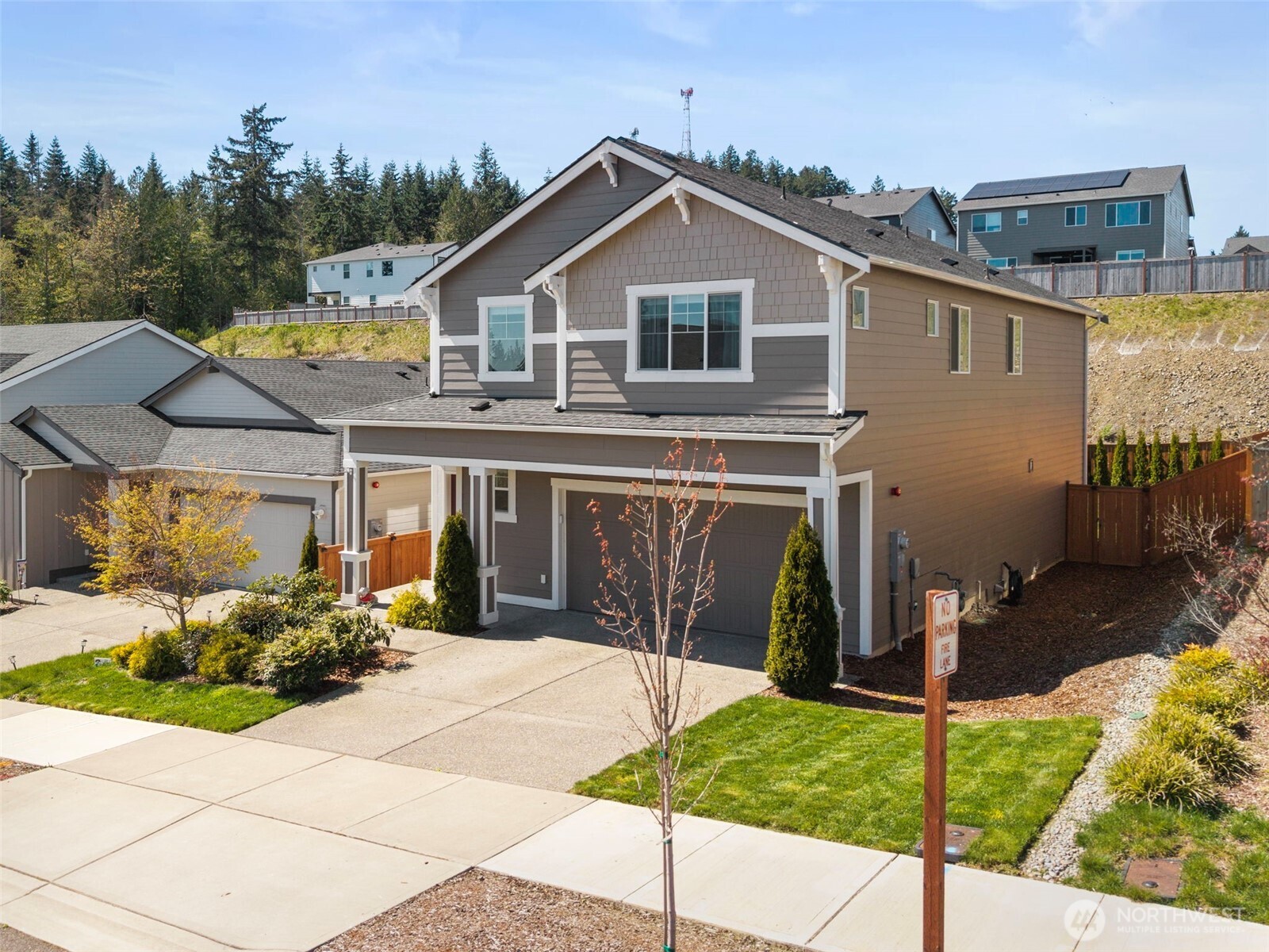 1324 Baker Heights Loop Bremerton WA 98312