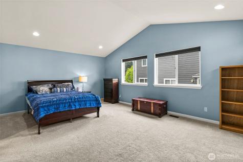 17216 139th Avenue E Puyallup WA 98374