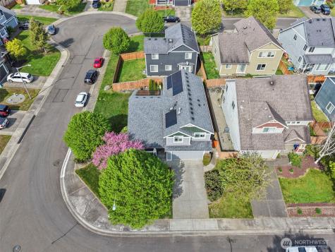 17216 139th Avenue E Puyallup WA 98374