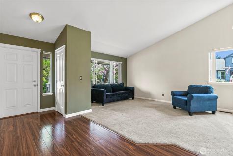 17216 139th Avenue E Puyallup WA 98374