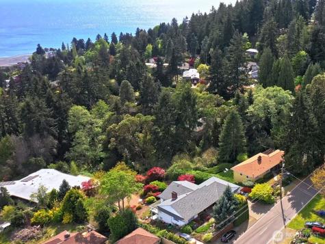 1429 SW 170th Street Normandy Park WA 98166