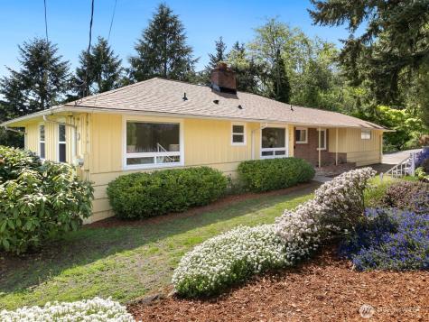 1429 SW 170th Street Normandy Park WA 98166