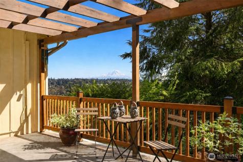 1429 SW 170th Street Normandy Park WA 98166
