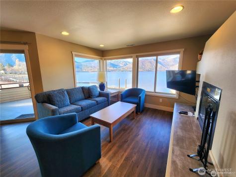 1 Lakeside 719-m Manson WA 98831