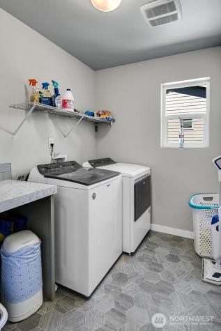 7029 82nd Drive NE Marysville WA 98270