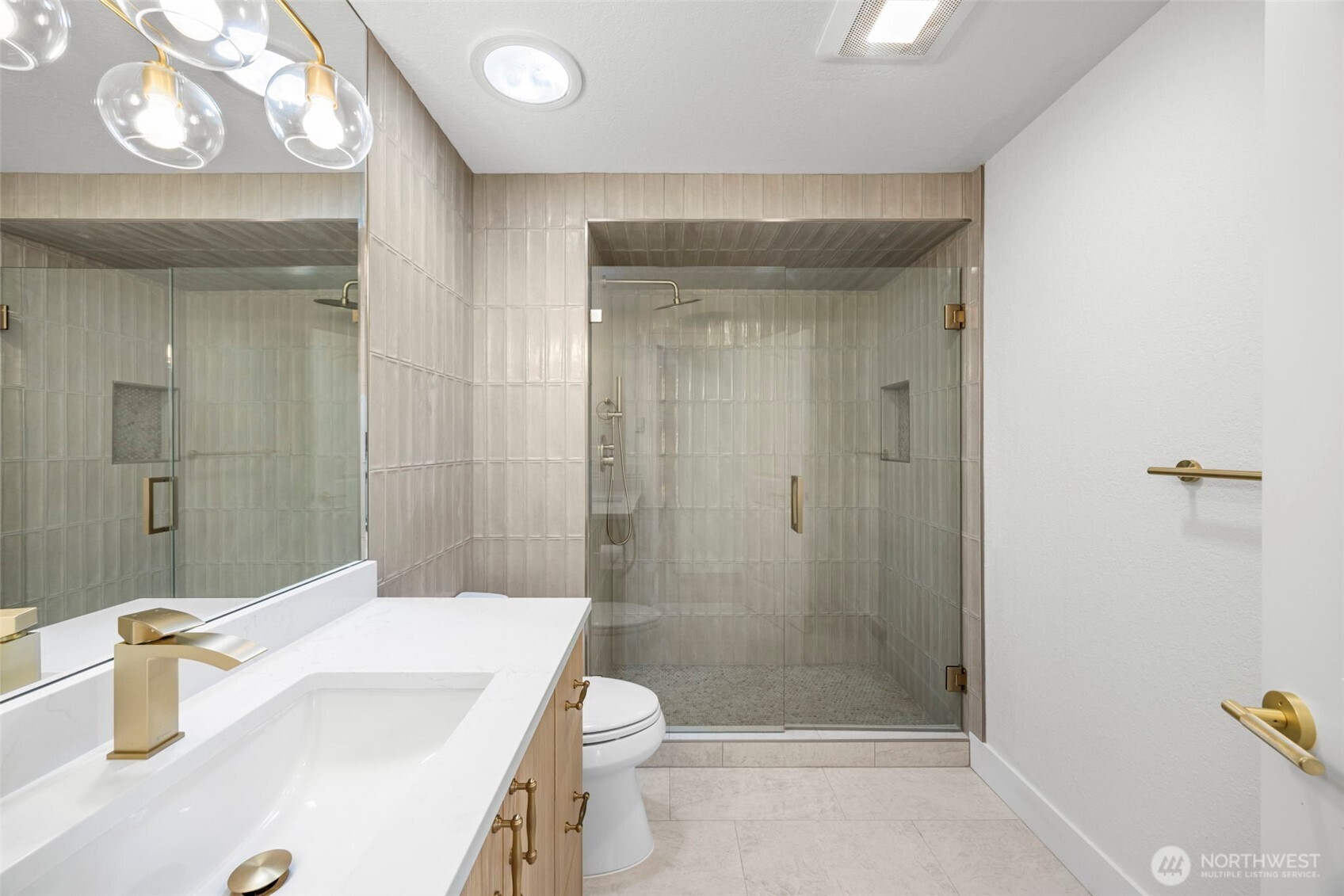 121 W Winesap Road Bothell WA 98012