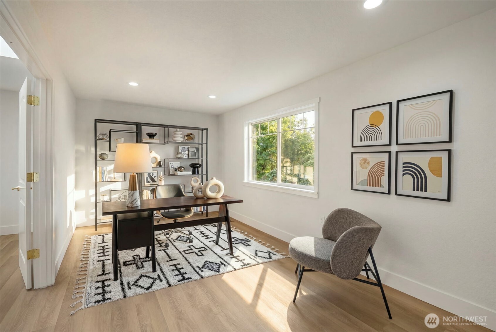 121 W Winesap Road Bothell WA 98012