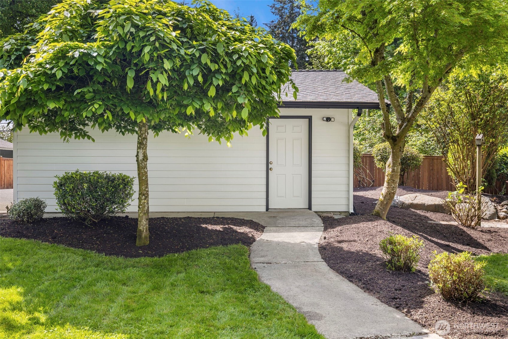 121 W Winesap Road Bothell WA 98012