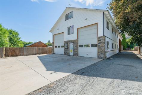 5903 Pioneer Drive Cashmere WA 98815