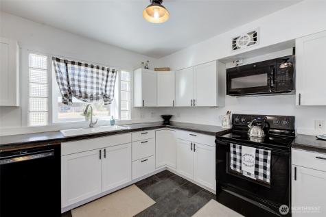 5903 Pioneer Drive Cashmere WA 98815