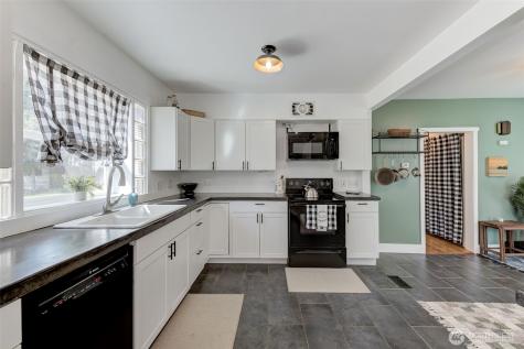 5903 Pioneer Drive Cashmere WA 98815