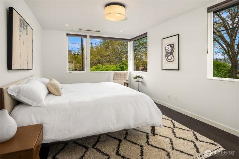 4005 Corliss Avenue N Seattle WA 98103