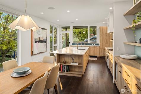 4005 Corliss Avenue N Seattle WA 98103