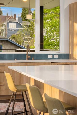 4005 Corliss Avenue N Seattle WA 98103