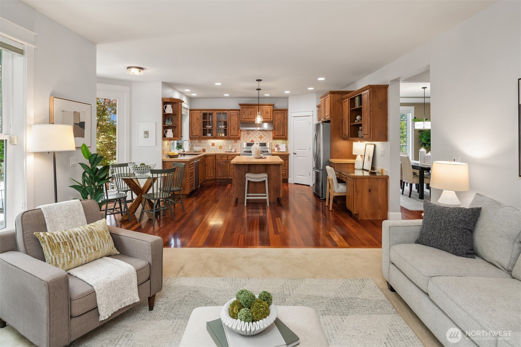 687 Bear Ridge Drive NW Issaquah WA 98027