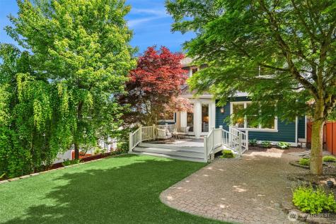 687 Bear Ridge Drive NW Issaquah WA 98027