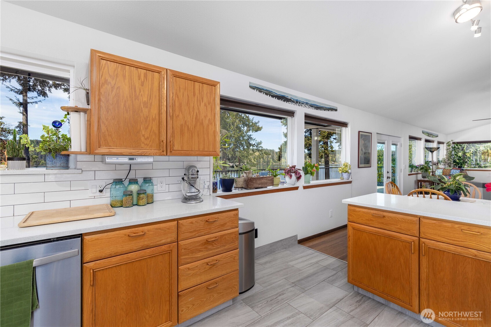 291 E Midway Lane Shelton WA 98584
