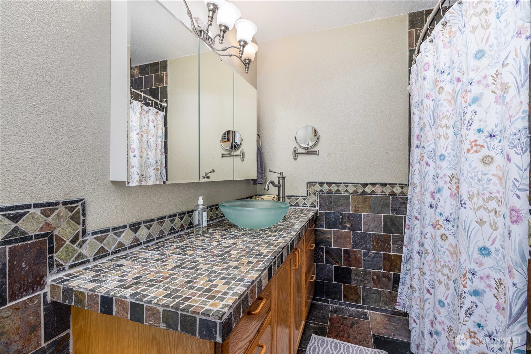 291 E Midway Lane Shelton WA 98584