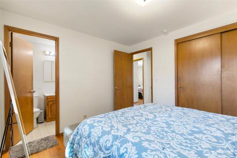 135 NW 181st Street Shoreline WA 98177