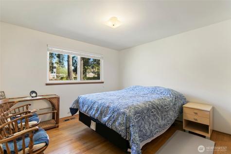 135 NW 181st Street Shoreline WA 98177