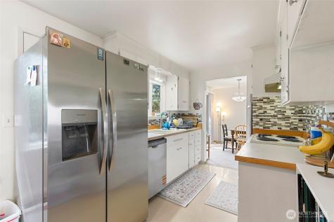 135 NW 181st Street Shoreline WA 98177