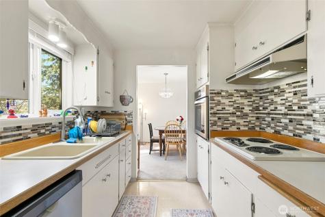 135 NW 181st Street Shoreline WA 98177