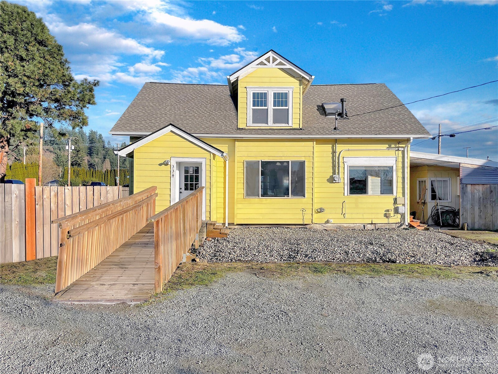 330 N Alder Street Burlington WA 98233