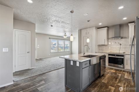 1701 E Burr Avenue Moses Lake WA 98837