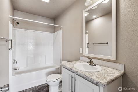 1701 E Burr Avenue Moses Lake WA 98837