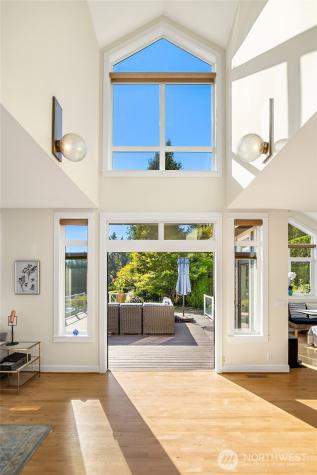 6705 Dapple Court Bainbridge Island WA 98110