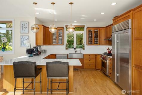 6705 Dapple Court Bainbridge Island WA 98110