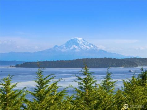 6705 Dapple Court Bainbridge Island WA 98110