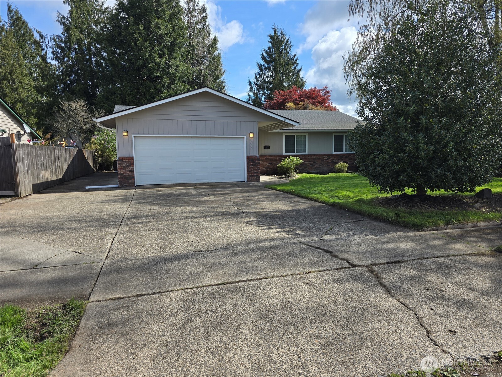 4002 Oak Street Longview WA 98632