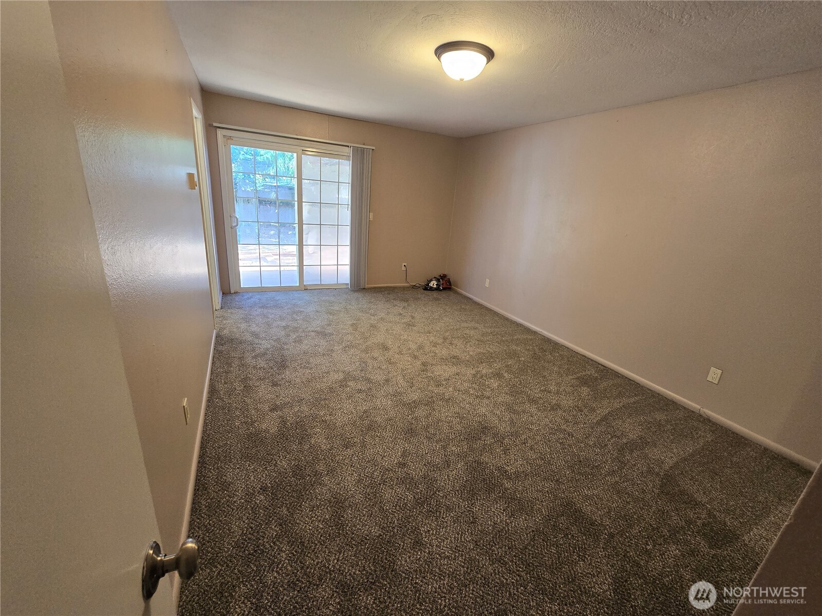 4002 Oak Street Longview WA 98632