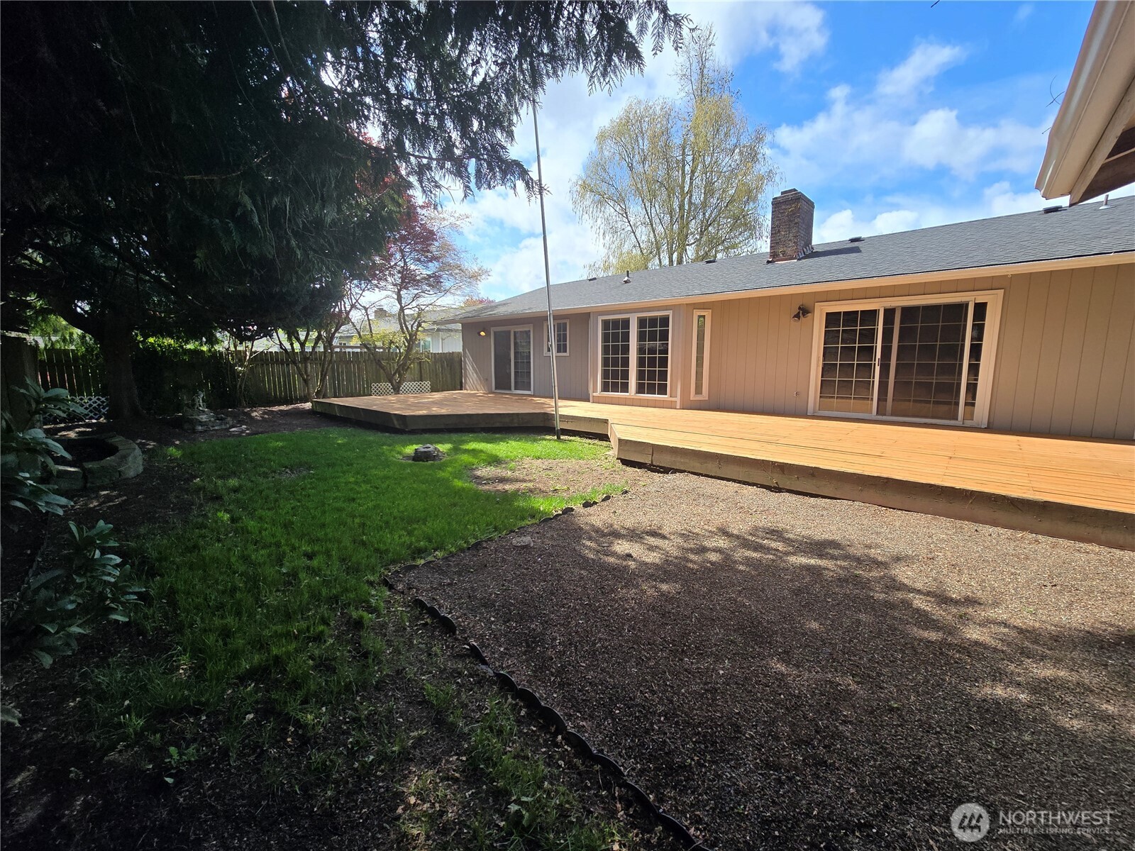 4002 Oak Street Longview WA 98632